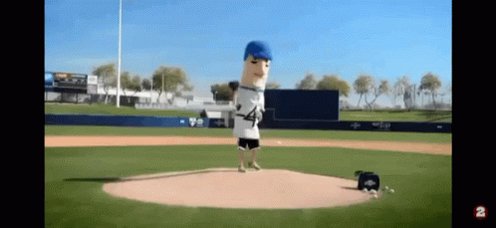 Adam McCalvy auf Twitter: „Booing the Sausage Race today may just have been  Opening Day fun, because who could seriously care about running mascots (no  offense, Weenies) after the year we endured?