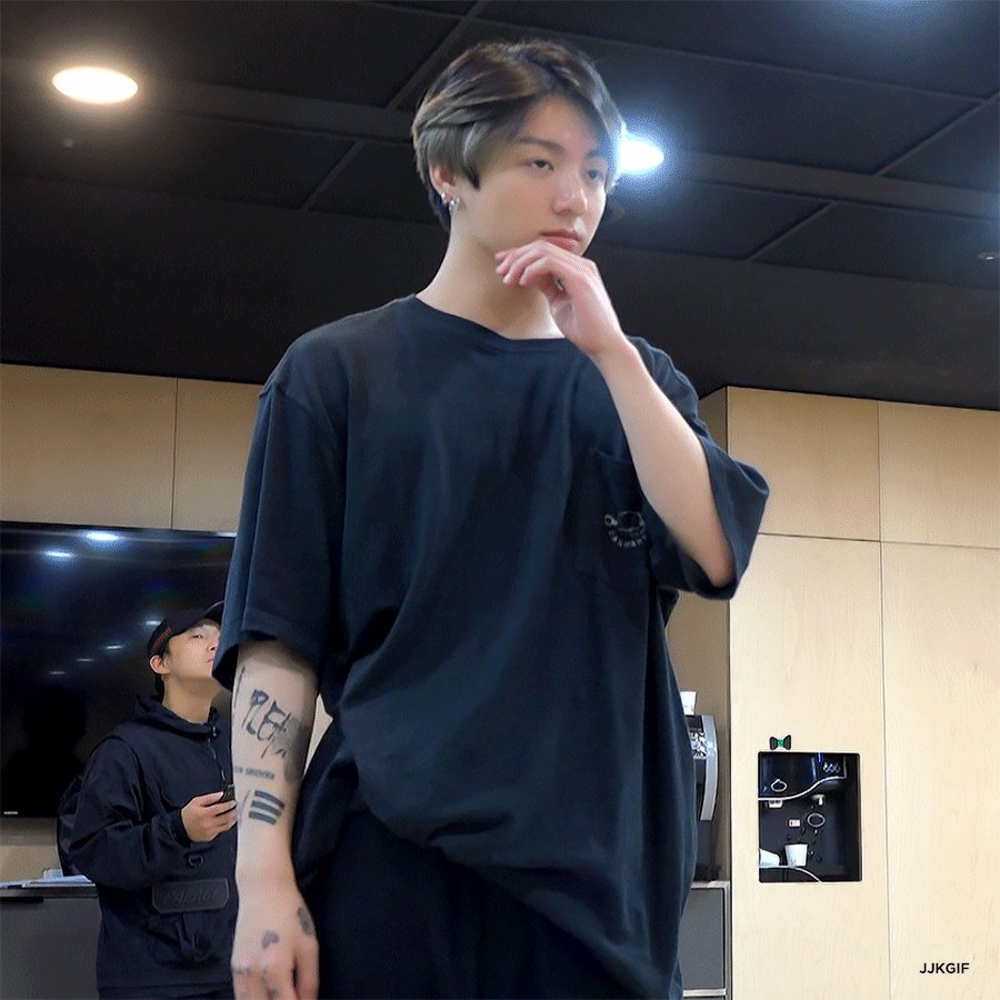 JUNGKOOKさん専用ページです He's so unreal 😭😭😭