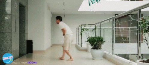 Đau Bung Qúa ChờĐợi GIF