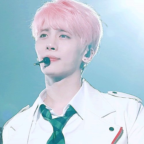@theseoulstory's photo on jjong