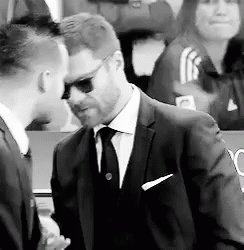 Xabi En El Telefono GIF