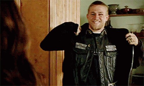 Happy birthday to this man!
Charlie Hunnam turn 41 today! 