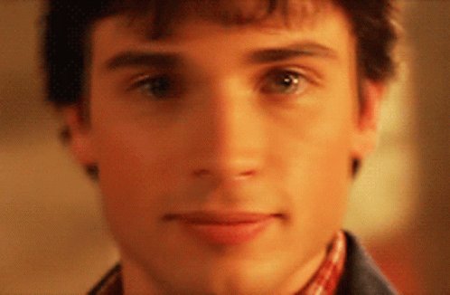 OMG HAPPY BIRTHDAY TO THE BEST CLARK KENT EVER OUR BABY TOM WELLING I LOVE YOU HONEY AND HOPE YOU HAD A SUPER DAY 