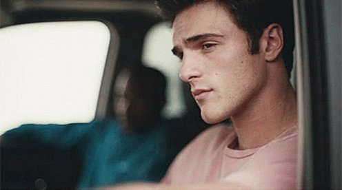 &iquest;Para qu&eacute; vivir si nunca le voy a dar un beso a Jacob Elordi? https://t.co/c9m2mxyXpY