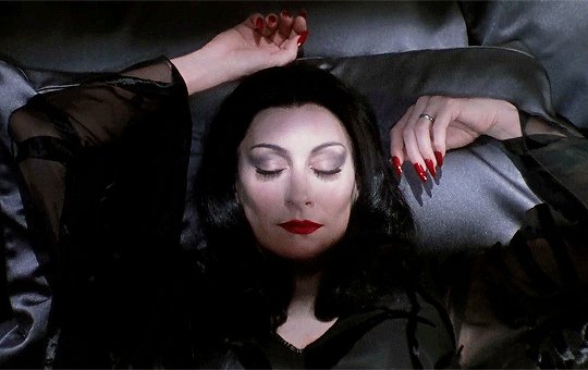 Happy 72 birthday to Anjelica Huston     