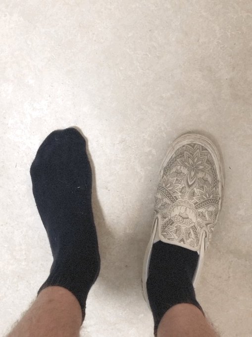 Julian Nicklas Burger’s pics and videos