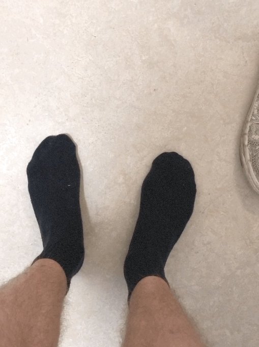 Julian Nicklas Burger’s pics and videos