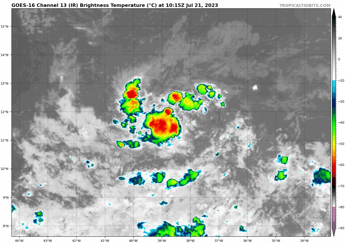 The Weather Alert P.R. on Twitter se observa en el satélite