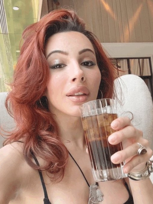 ? cheers https://t.co/r4813EoAKH