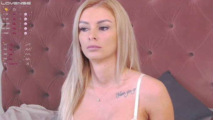 I'm online @MyFreeCams! #onmfc https://t.co/ZTZ97xf60L 💎 https://t.co/nbtJsLBb1C<a class="tags" href="/tag/myfreecams">@myfreecams</a><a href="/tag/onmfc"class="tags">#onmfc</a>