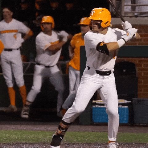 Gilberts Homer Caps Late Rally for No 16 Vols  University of Tennessee  Athletics