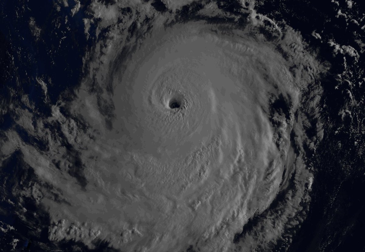 Jim Cantore on Dorian: This is still a strong Cat 4 hurricane