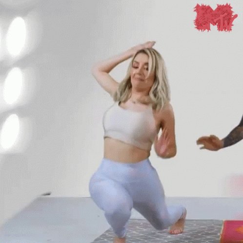 Week 1. Les Mills Body Pump class. Dear God, is there any part of me that doesn't feel like a stuck door<a href="/tag/hypno"class="tags"><span>#hypno</span></a>