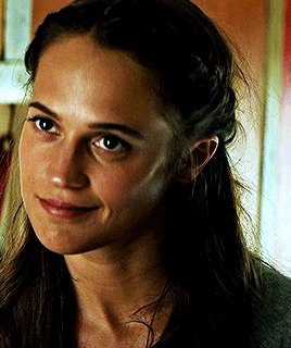 Good morning guys  My theme for today is Alicia Vikander and I\d like to wish her a huge happy birthday  
