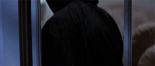Happy birthday Neve Campbell!                