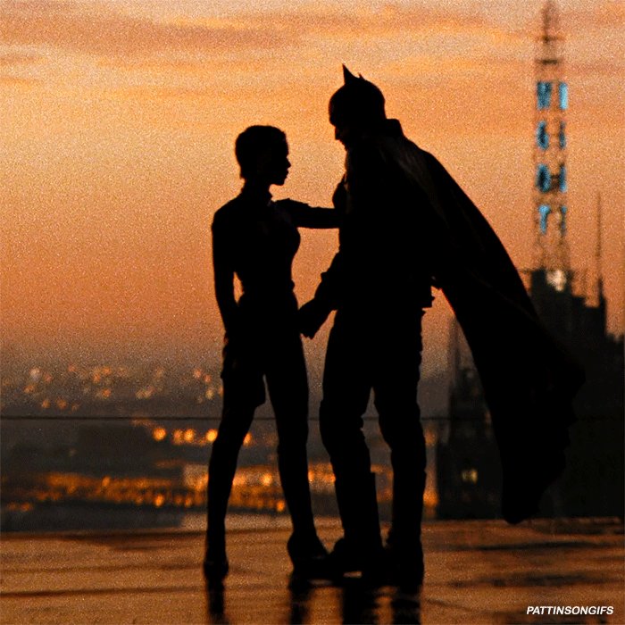 Happy birthday to catwoman, zoë kravitz! 