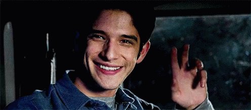 Ele   HAPPY BIRTHDAY TYLER POSEY 
