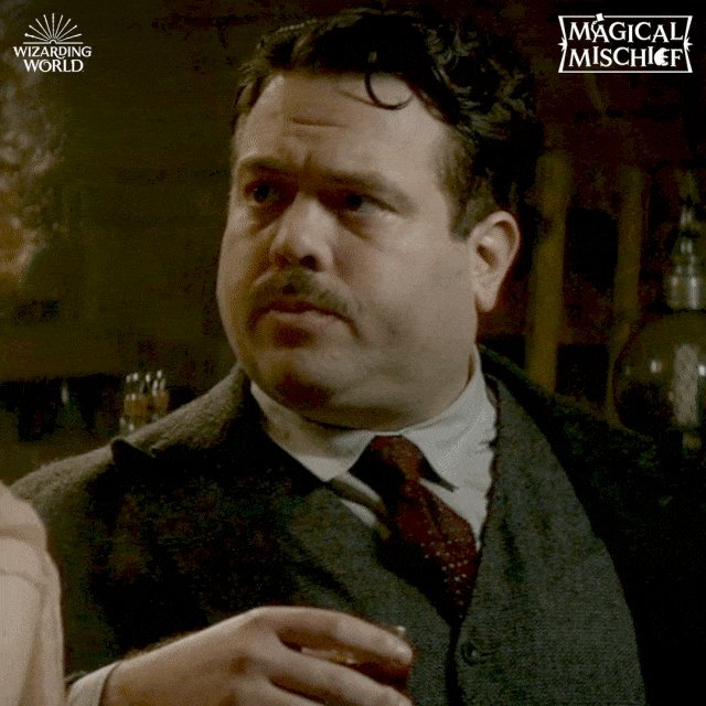 Happy Birthday Dan Fogler (Jacob Kowalski in Fantastic Beasts) 