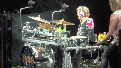 Happy birthday   to DEF LEPPARD drummer Rick Allen 