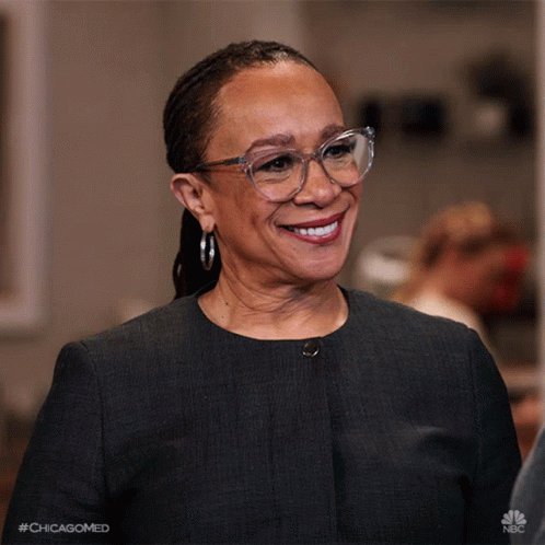Wishing S. Epatha Merkerson a very happy birthday   