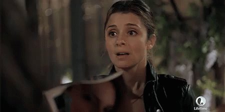 Happy birthday to actress Shiri Appleby!
Shiri Appleby -  