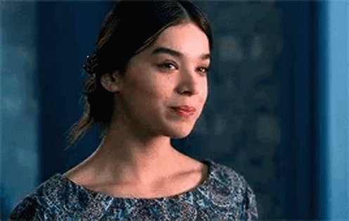 HAPPY BIRTHDAY HAILEE STEINFELD, LONG LIVE THE QUEEN       