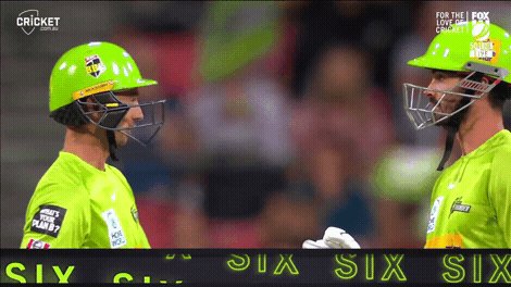 Kfc Big Bash League Sams Is Gone Dismissed For 28 46 Required From The Final Three Overs l11 Twitter