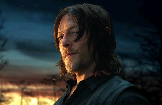 Happy Birthday to Norman Reedus!!!       