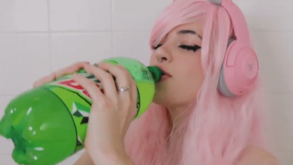 who wants mountain dew?? uwu
https://t.co/fGQ7lgEfdZ https://t.co/SpyTFcW8QQ