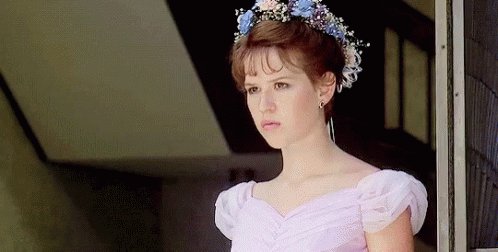 Happy birthday to the legend MOLLY RINGWALD! 