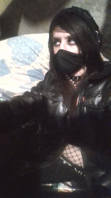 Should I make more gifs and invest my time in getting good at them? I have a lot of ideas. ^-^ #nsfw<a href="/tag/gay"class="tags"><span>#gay</span></a><a href="/tag/lgbtq"class="tags"><span>#lgbtq</span></a><a href="/tag/queer"class="tags"><span>#queer</span></a><a href="/tag/femme"class="tags"><span>#femme</span></a><a href="/tag/nsfw"class="tags"><span>#nsfw</span></a><a href="/tag/transgirl"class="tags"><span>#transgirl</span></a><a href="/tag/nonbinary"class="tags"><span>#nonbinary</span></a>