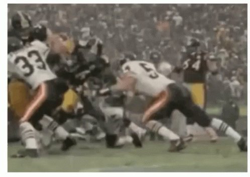 Jerome Bettis steamrolling his way to 50. Happy Birthday to The Bus 