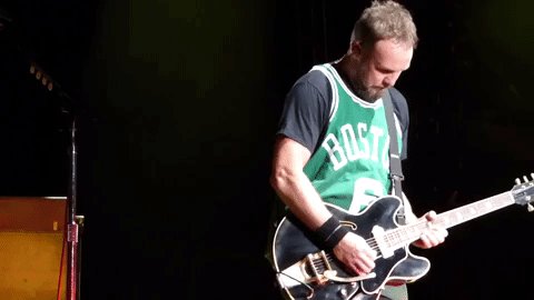 Happy birthday Jeff Ament! 