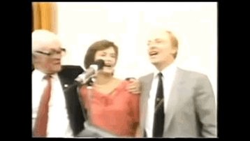 Happy 80th Birthday Neil Kinnock! We hope you have an alright day!

Dynumiadau gorau ar dy ben-blwydd! 