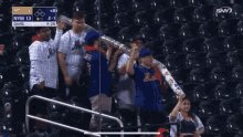 USFL Memes on Twitter: "@USFL EXTRA POINTS: the fans with the longest