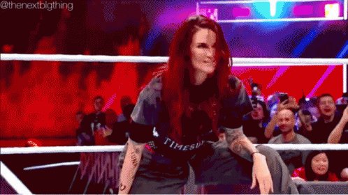 Happy birthday to WWE hall of famer Lita  