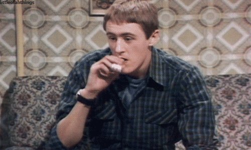Happy birthday to the head of the computer section....Dave.... many happy returns Nicholas Lyndhurst    