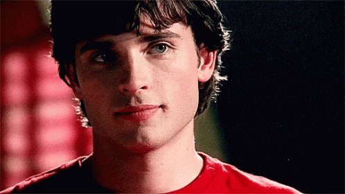 Happy 45th Birthday to Tom Welling 