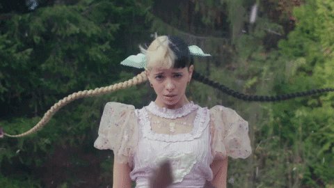 Happy birthday Melanie Martinez 