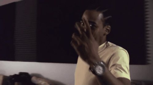 Happy birthday to the unofficial mascot and hype man for the Wave, Mr. Wavey himself Max B 