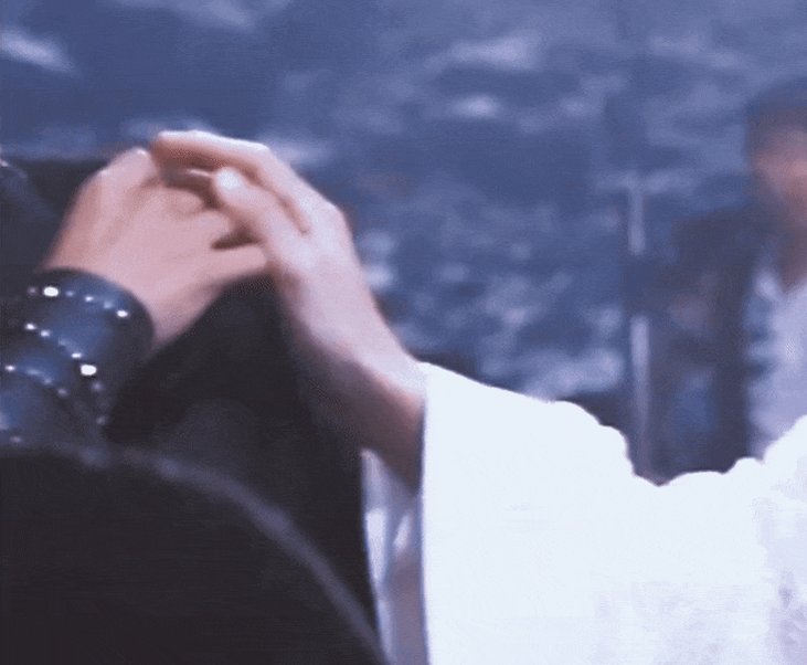 maria on Twitter "*screaming into my pillow*"