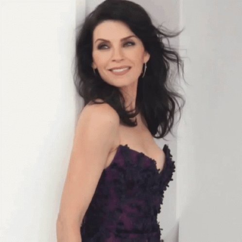 Happy birthday julianna margulies thank you for playing gays so well 