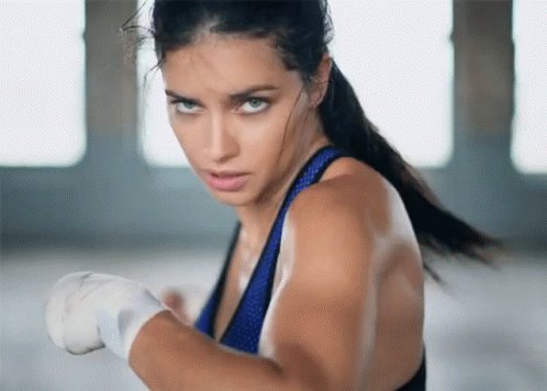 Happy birthday Adriana Lima!! I love you    