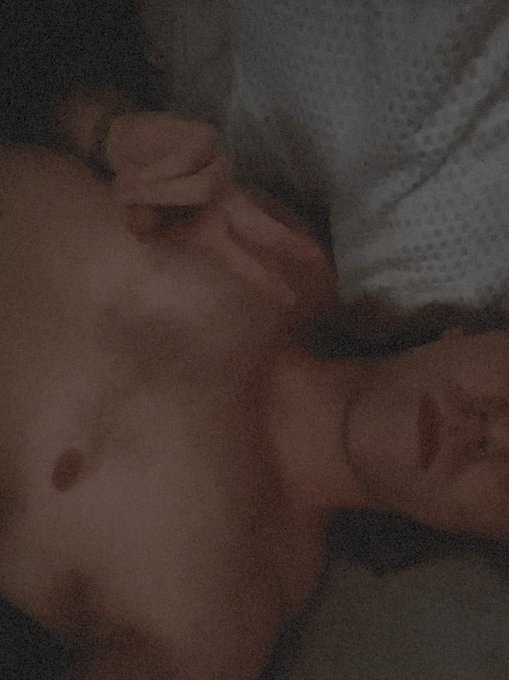 Goodnight loves 🖤 https://t.co/99Z4tyDcGQ<a href="/tag/lasvegas"class="tags"><span>#lasvegas</span></a><a href="/tag/goal"class="tags"><span>#goal</span></a>