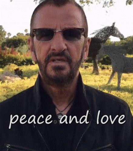 Happy 82nd birthday to the legend that is Ringo Starr. Ha ve a wonderful day. 