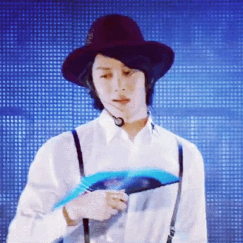 Happy Birthday to Super Junior\s eternal vampire, Kim Heechul!

Hope you get your choice of blood meal today! 