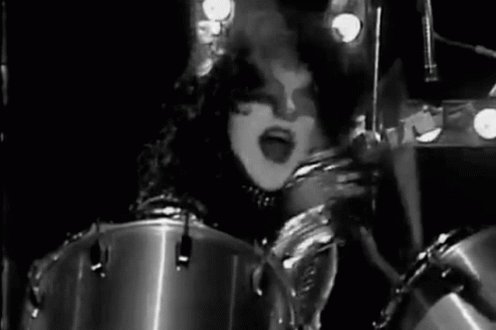  Happy Birthday to The Fox in Heaven, Eric Carr! 
