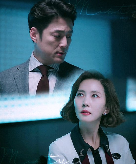 미스티.. 지금 보기 시작했는데 이 미친 드라마가 나를 개쩌는 중년 헤테로의 길로 인도함🤦‍♀️🤦‍♀️ 중년격정멜로 이거 너무 맛있네요...