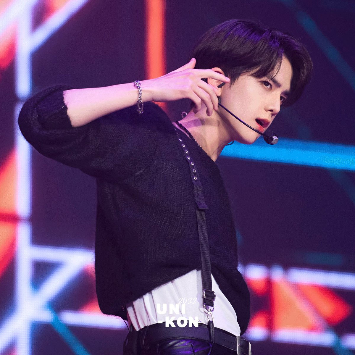 2022-uni-kon-theboyz-behind-photo-release-coming-soon-8-23