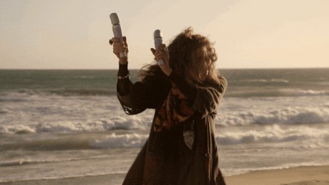 Happy bday lily tomlin 

cheers to u   